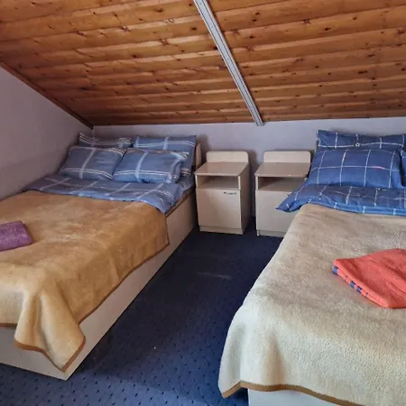 George&marry And Hostels *
